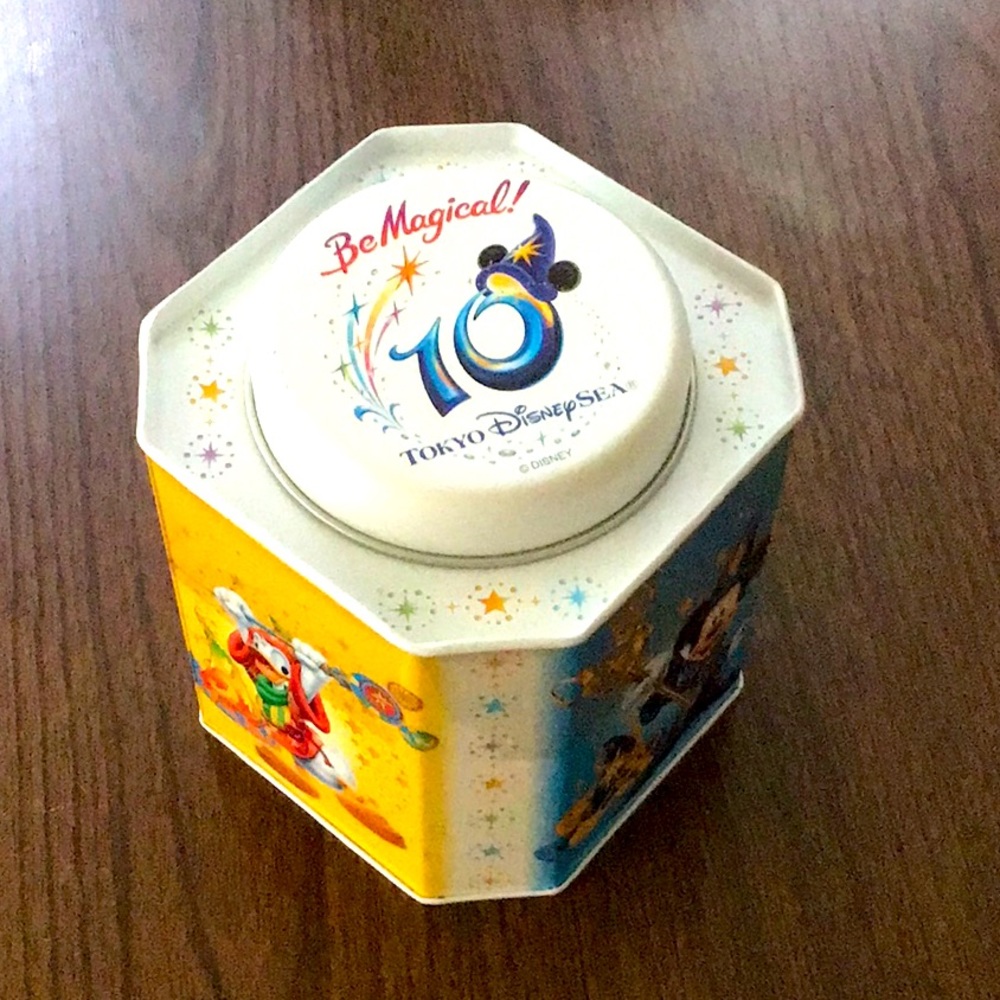 Tokyo Disney Sea Collectible Tin 2010 Celebration